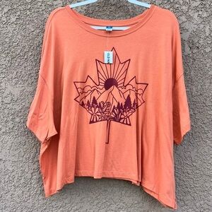 Old Navy Crop Top Shirt 2XL Womens Boxy Graphic Tee Relaxed Fit Casual Gorpcore‎